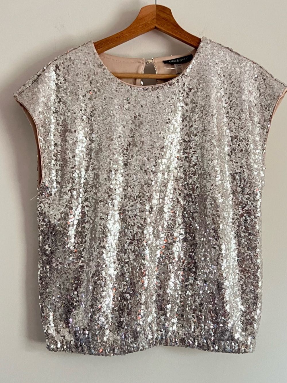 cable & gauge sequin short sleeve blouse top women’s Size Medium